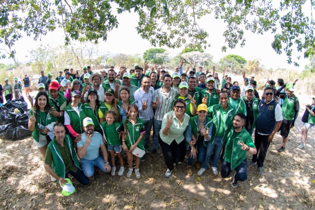 45da585e-c949-449f-8410-570b95889504