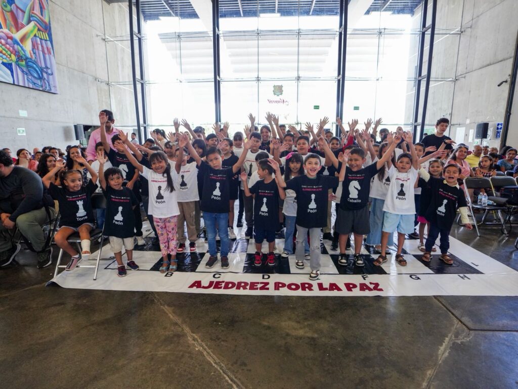 Ajedrez por la Paz” impulsa cultura de paz y participación juvenil en ...
