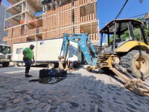 f8cc6e1c-b23d-435f-a73f-60f6990e2f98