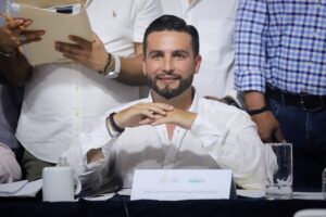 09cdbc43-a883-4cb8-8e03-23cc8b3806f1