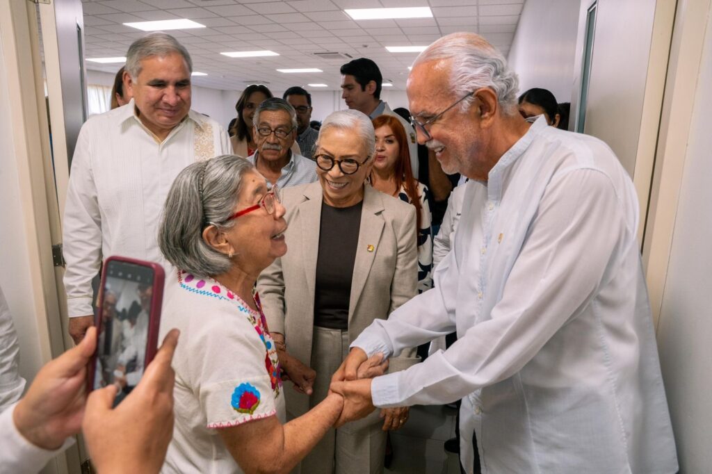 c78d26ee-8bfc-42fb-bc8e-8114348dafd2