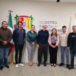 Miguel Ángel Navarro sostiene reunión de trabajo con la rectora de la Universidad Tecnológica de la Costa