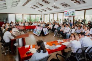 Impulsa Beatriz Estrada Martínez espacios dignos para la niñez de Tepuzhuacán