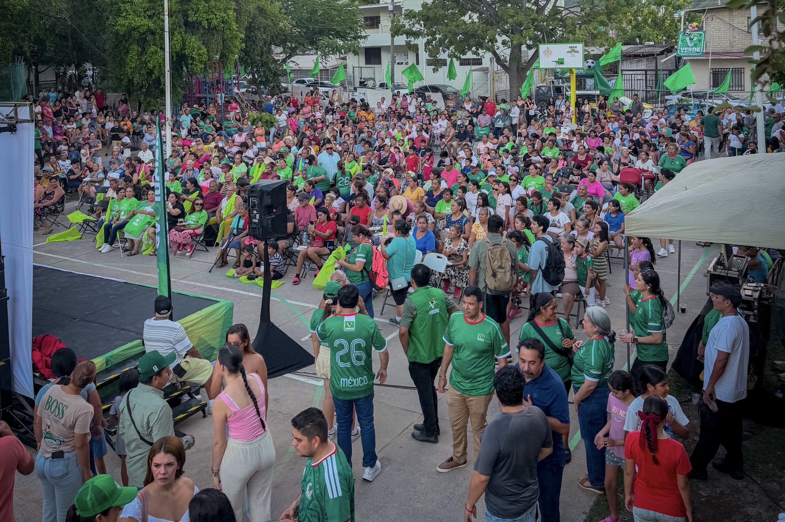 EL COAPINOLE, FORTALEZA DEL VERDE. Más de 1MIL militantes toman protesta