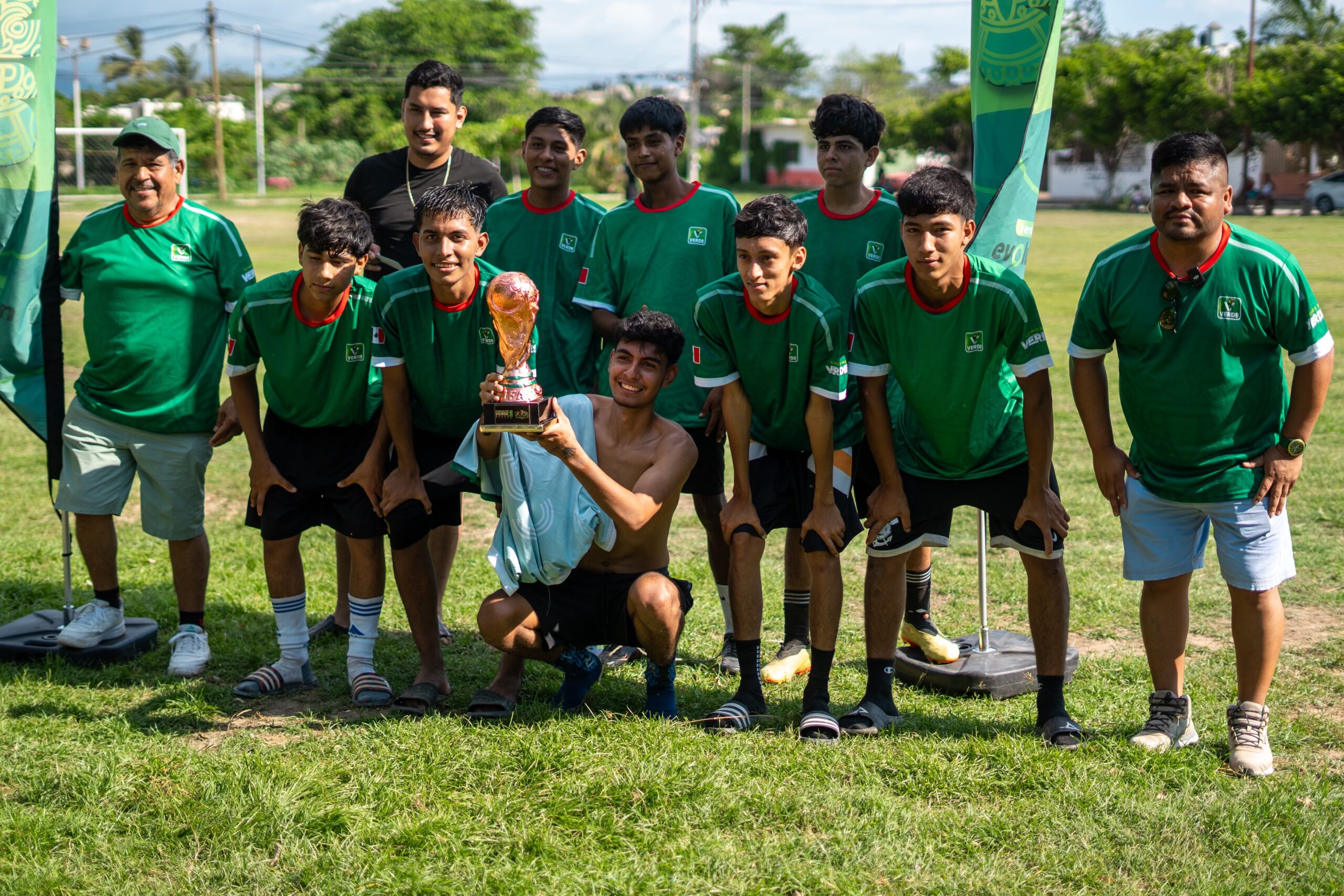 El Mundial se vive en las colonias: Mundialito Verde une a cientos de familias en Puerto Vallarta