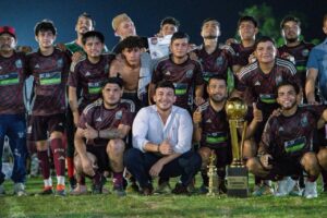 Cascarita Bahía hizo vibrar a San Vicente con una intensa jornada de fútbol
