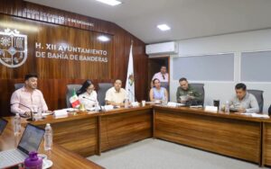 Israel Santillán da continuidad a los trabajos de las comisiones edilicias de Bahía de Banderas