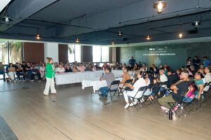 Capacitan a personal del Ayuntamiento de Puerto Vallarta en atención ciudadana