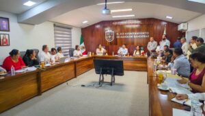 Israel Santillán fortalece el trabajo coordinado con integrantes del Cabildo