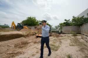 ENCABEZA HÉCTOR SANTANA TRABAJOS DE DESAZOLVE EN TODO BAHÍA DE BANDERAS